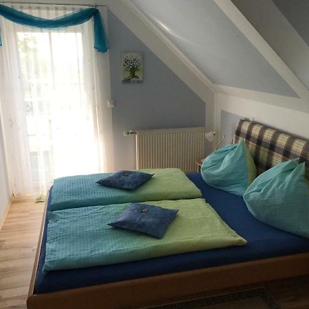 Gaestehaus Lindenhof Jennersdorf ภายนอก รูปภาพ
