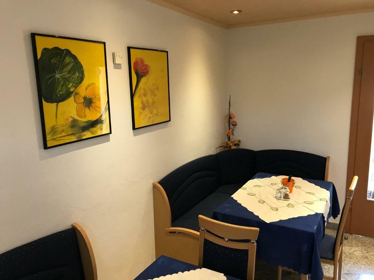 Gaestehaus Lindenhof Jennersdorf ภายนอก รูปภาพ